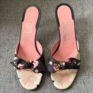 Salvatore Ferragamo Women’s Floral Kitten Heels Sandals Size: 7.5B